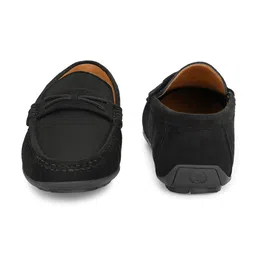 Prolific Men Black Solid Loafers image 2