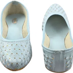 bifeet Floral Design Jutis Bellies For Women image 3