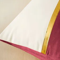 AEROHAVEN Red & White 2 Pieces Colourblocked Reversible Square Cushion Covers image 3