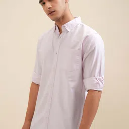 HIGHLANDER Men Button-Down Collar Solid Cotton Casual Shirt image 3