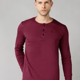 Urbano Fashion Men Maroon Henley Neck Slim Fit T-shirt-image-81