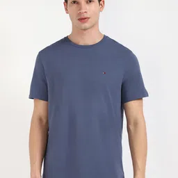 Tommy Hilfiger Men T-shirt image 1
