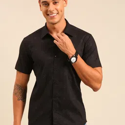 Joven Geometric Printed Cotton Regular Spread Collar Regular Fit  Casual Shirt-picture-35