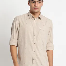 Indian Terrain Men Brown Chiseled Slim Fit Printed Pure Cotton Casual Shirt-picture-24