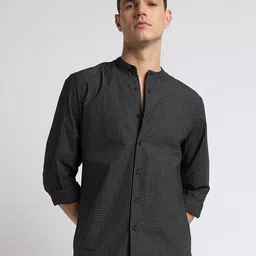 Dennis Lingo Slim Fit Geometric Printed Mandarin Collar Pure Cotton Casual Shirt-picture-30