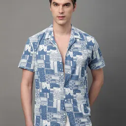 Voroxy  Smart Geometric Printed Casual Shirt-picture-32