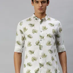 SHOWOFF Men White Comfort Slim Fit Printed Casual Shirt-image-60