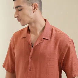 HIGHLANDER Men Cuban Collar Solid Self Design Cotton Oversized Casual Shirt-image-63