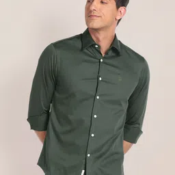 U.S. Polo Assn. Cutaway Collar Regular Fit Opaque Casual Shirt-picture-10