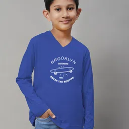 Friskers Boys Blue Typography Printed V-Neck T-shirt-picture-35