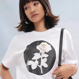 street by tokyo talkies Tokyo Talkies Women Embroidered Floral Drop-Shoulder Sleeves Cotton Relaxed Fit T-shirt-picture-47