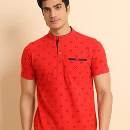 berry blues Geometric Printed Mandarin Collar Short Sleeves Cotton T-shirt-picture-11
