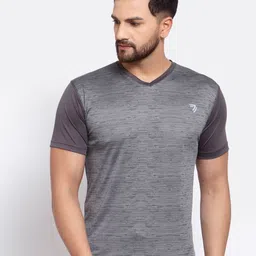 SPORTO Men Grey Abstract Printed V-Neck Sports T-shirt-picture-18