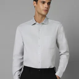 Louis Philippe Slim Fit Striped Spread Collar Long Sleeves Cotton Formal Shirt-image-50