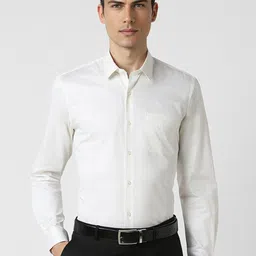 Peter England Slim Fit Spread Collar Cotton Formal Shirt-picture-43