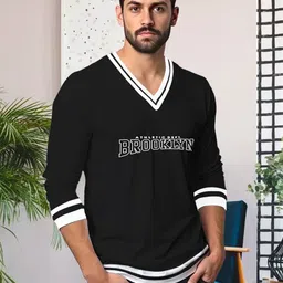 AUSK Men Striped V-Neck Monochrome Applique T-shirt-image-34