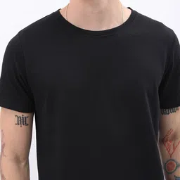HIGHLANDER Men Popcorn Structured Slim Fit Tshirt image 5