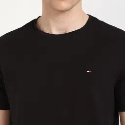 Tommy Hilfiger Men T-shirt image 2