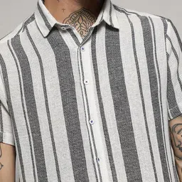 Campus Sutra Unbalanced Striped Woven Shirt image 2