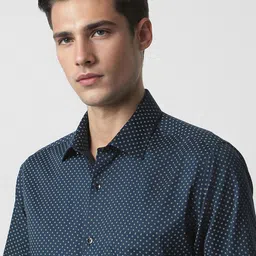 Van Heusen Men Opaque Printed Formal Shirt image 2