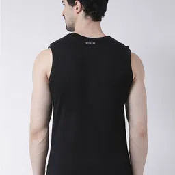 Friskers Pack Of 2 Printed Pure Cotton Slim Fit T-shirt image 2