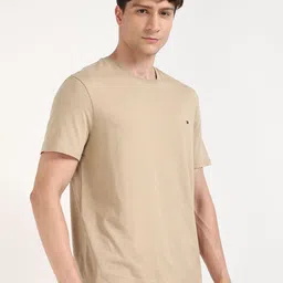 Tommy Hilfiger Men T-shirt image 2