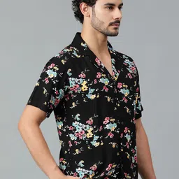 Kotty Men Cuban Collar Floral Printed Casual Shirt image 2