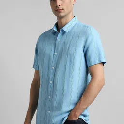 SIMON CARTER LONDON Men Slim Fit Opaque Printed Casual Shirt image 3