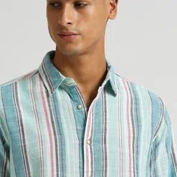 Pepe Jeans Striped Spread Collar Cotton Curved Casual Shirt image 3