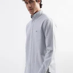 GANT Regular Fit Button Down Striped Shirts image 3