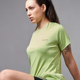 cult Cultsport Stronger With Every Step Mositure Wicking Flydry Technology Running Tshirt image 1