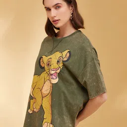 Kazo Graphic Printed Disney Boxy T-shirt image 3