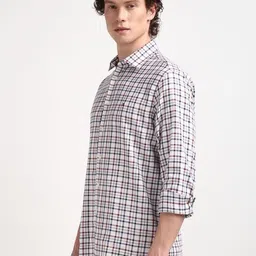Tommy Hilfiger Men Tartan Checks Opaque Checked Casual Shirt image 4