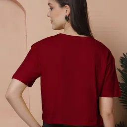 Friskers Women 2 Pockets T-shirt image 4