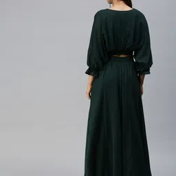 SHOWOFF Women Green Solid Top & Skirt image 3