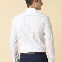 Allen Solly Slim Fit Buffalo Checked Spread Collar Formal Shirt image 5