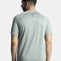 Jockey Men move Antimicrobial Round Neck T-shirt image 4