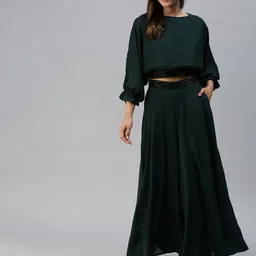 SHOWOFF Women Green Solid Top & Skirt image 5