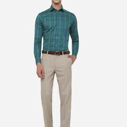 METAL Men Green Slim Fit Checked Formal Shirt image 3