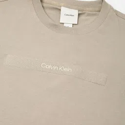 Calvin Klein Jeans Men Solid Round Neck Cotton T-shirt image 5