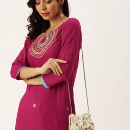 Varanga Women Magenta Pink Yoke Design Straight Kurta-image-82
