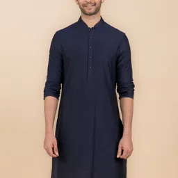 Tasva Mandarin Collar Straight Kurta image 2