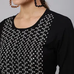 KALINI Printed Straight Kurta image 2