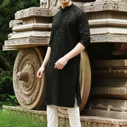 here&now x sanwara Sanwara Men Embroidered Chikankari Sequinned Cotton Kurta image 2