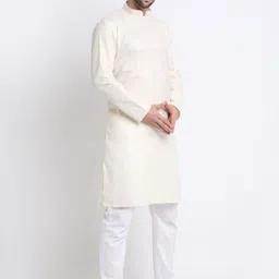 KRAFT INDIA Men Thread Work Kurta image 3