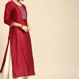 Varanga Women Maroon Yoke Design Kurta image 3