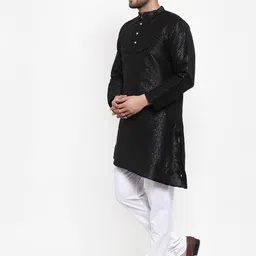 KLOTTHE Men Black Geometric Printed Asymmetric Kurta image 4