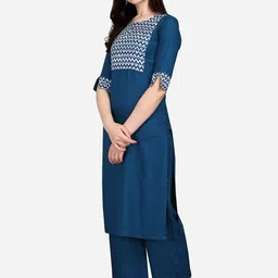 KALINI Geometric Yoke Design Cotton Kurta image 5