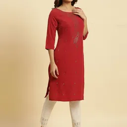 W Ethnic Motifs Embellished Sequinned Straight Kurta image 3