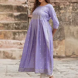 KALINI Ethnic Motifs Printed High Slit A-Line Kurta image 2